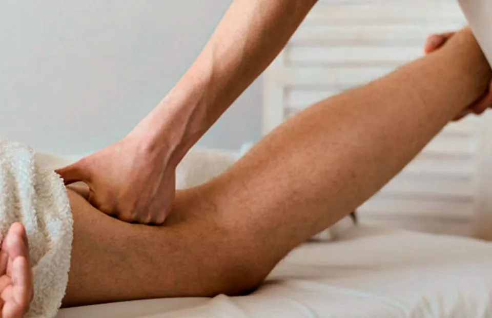 Massagem com Alongamento